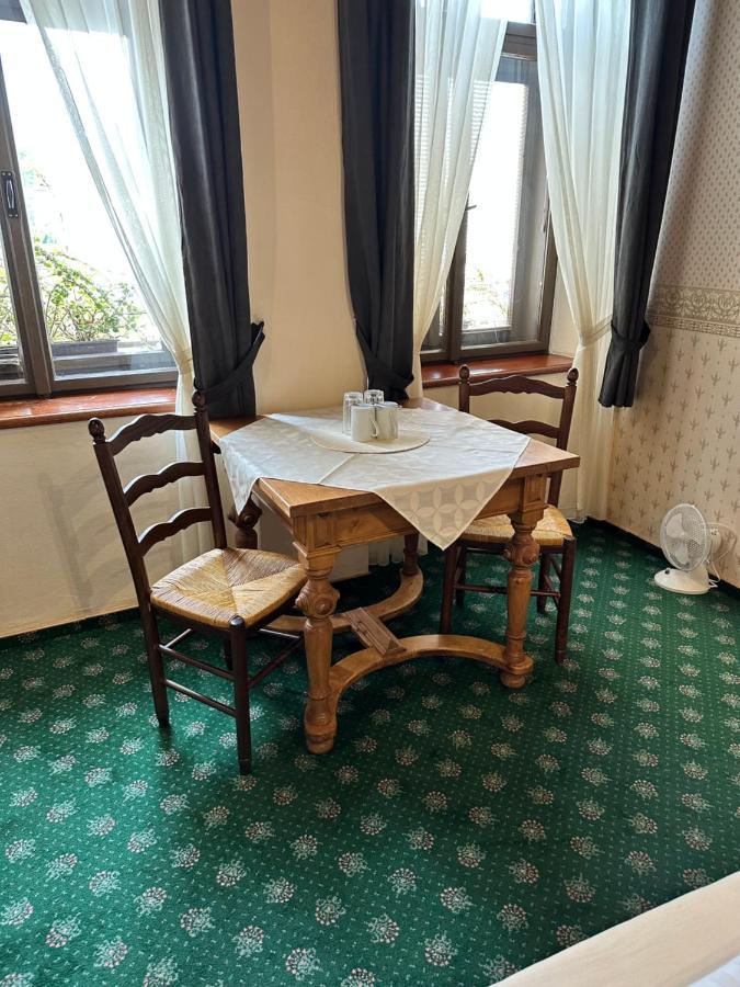 Frýdek-Místek Hotel Maxim מראה חיצוני תמונה