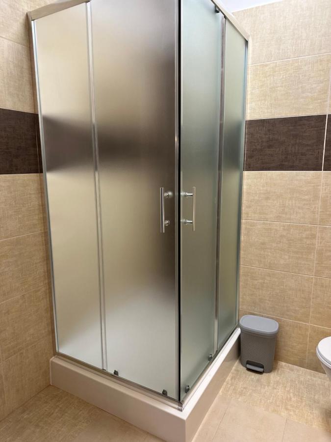 Frýdek-Místek Hotel Maxim מראה חיצוני תמונה