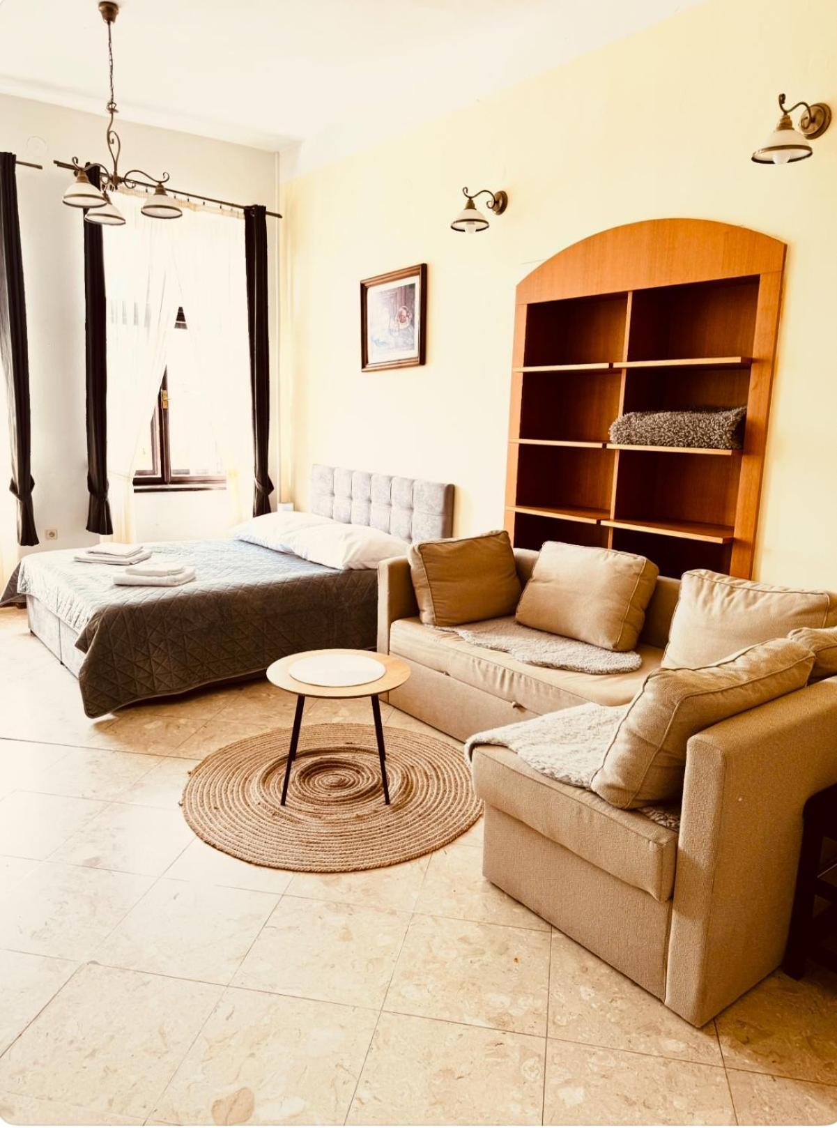 Frýdek-Místek Hotel Maxim מראה חיצוני תמונה